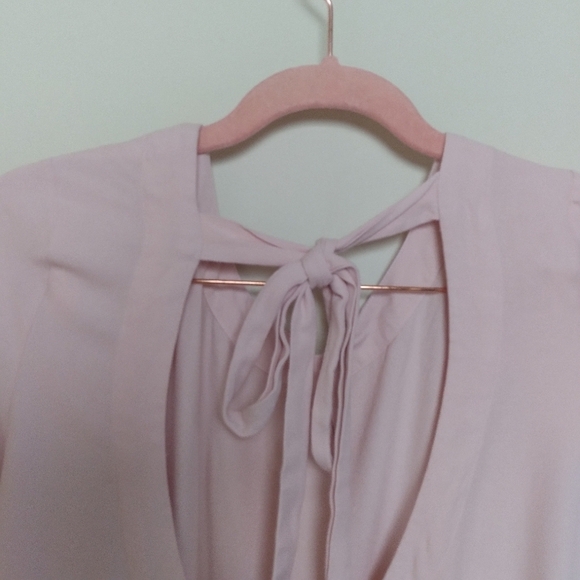 Anthropologie Cloth and Stone Tie Back Pastel Pink Peplum Long Sleeve Blouse - Picture 6 of 10